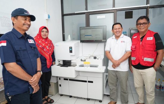 UDD PMI Maluku Utara Resmi Gunakan CLIA, Skrining Transfusi Darah Hanya Butuh 17 Menit