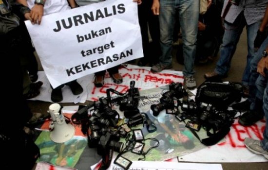 AJI dan PWI Desak TNI AL Pecat 2 Anggota Penganiaya Jurnalis di Halmahera Selatan